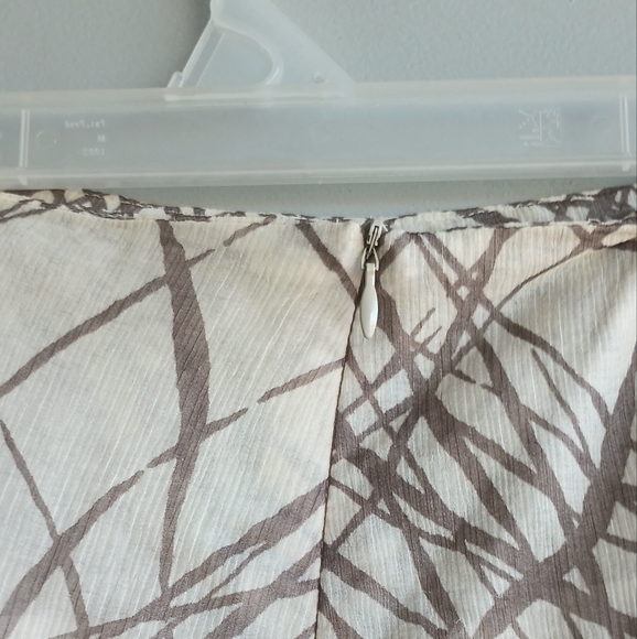 Skirt - Picture 4 of 6